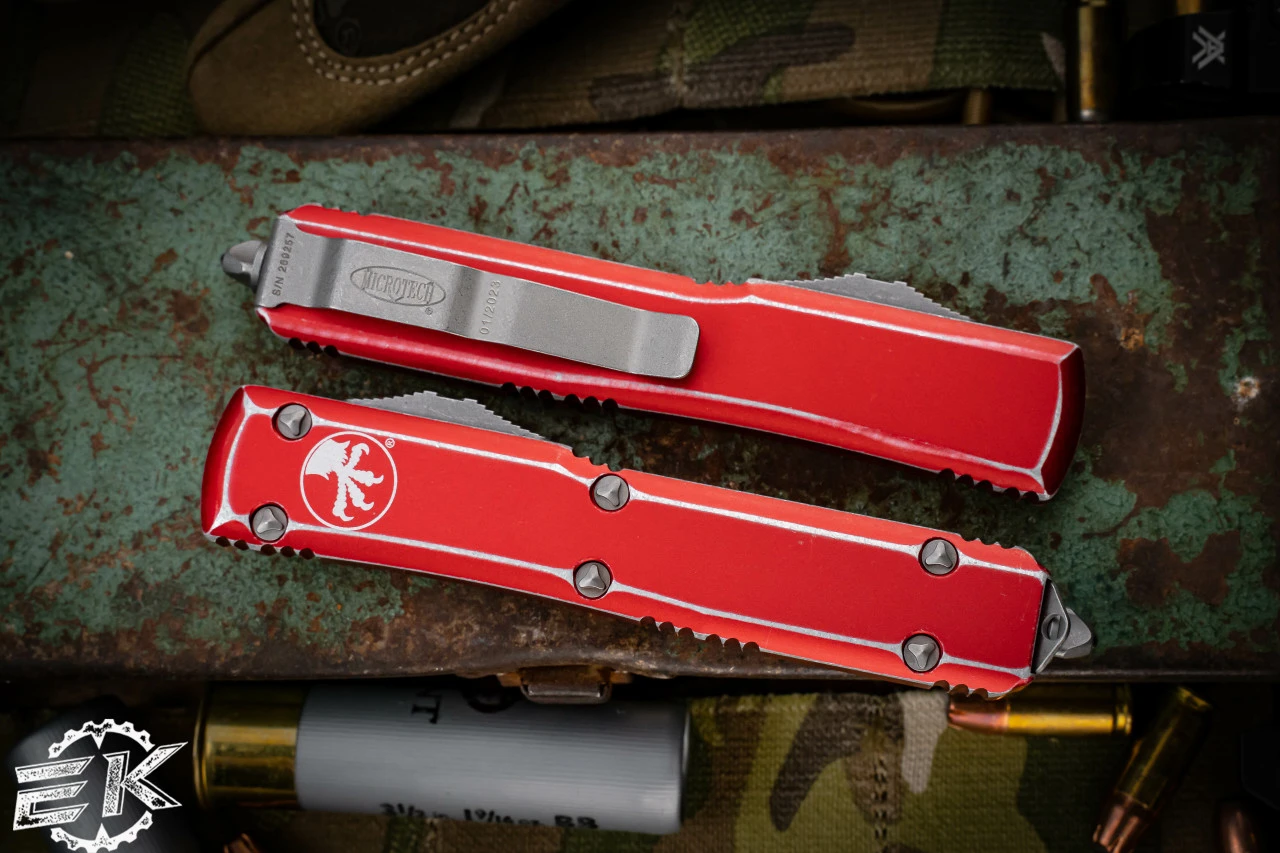 Microtech Ultratech Distressed Red OTF Knife 3.4" Double Full Serrated 122-D12DRD 5 Microtech Ultratech Distressed Red OTF Knife 3.4" Double Full Serrated 122-D12DRD - Image 3