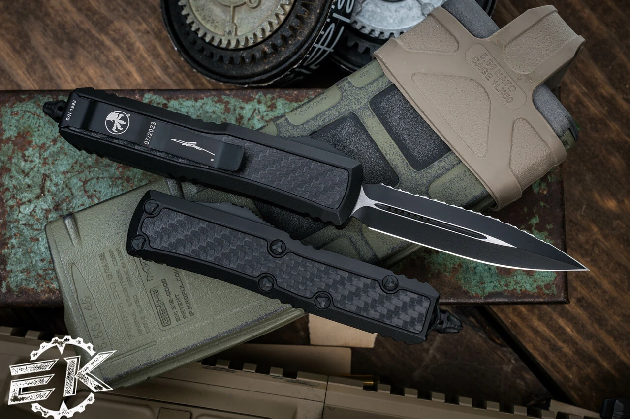 Microtech Daytona OTF Automatic Knife Carbon Fiber Inlay 3.1" Dagger Black Serrated 126-3TCFIS 4 Microtech Daytona OTF Automatic Knife Carbon Fiber Inlay 3.1" Dagger Black Serrated 126-3TCFIS - Image 2
