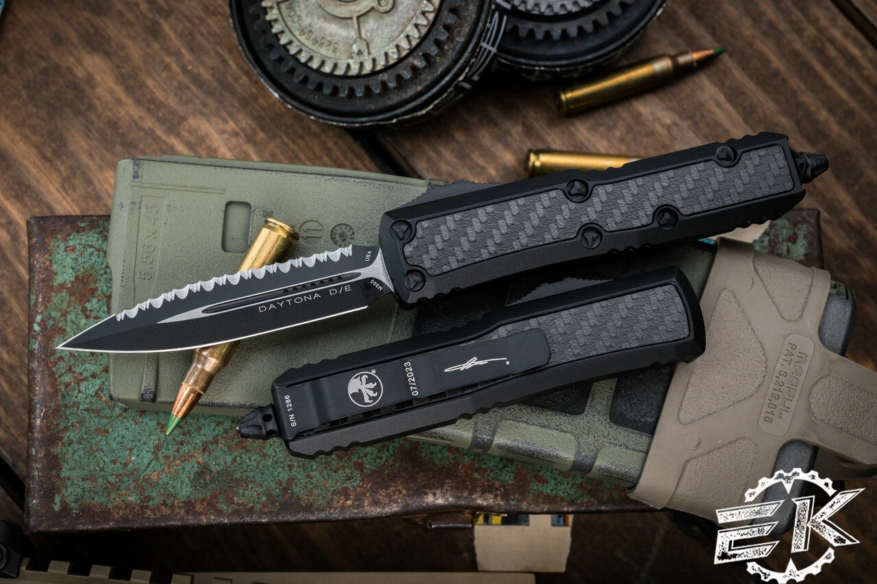 Microtech Daytona OTF Automatic Knife Carbon Fiber Inlay 3.1" Dagger Black Serrated 126-3TCFIS 3 Microtech Daytona OTF Automatic Knife Carbon Fiber Inlay 3.1" Dagger Black Serrated 126-3TCFIS