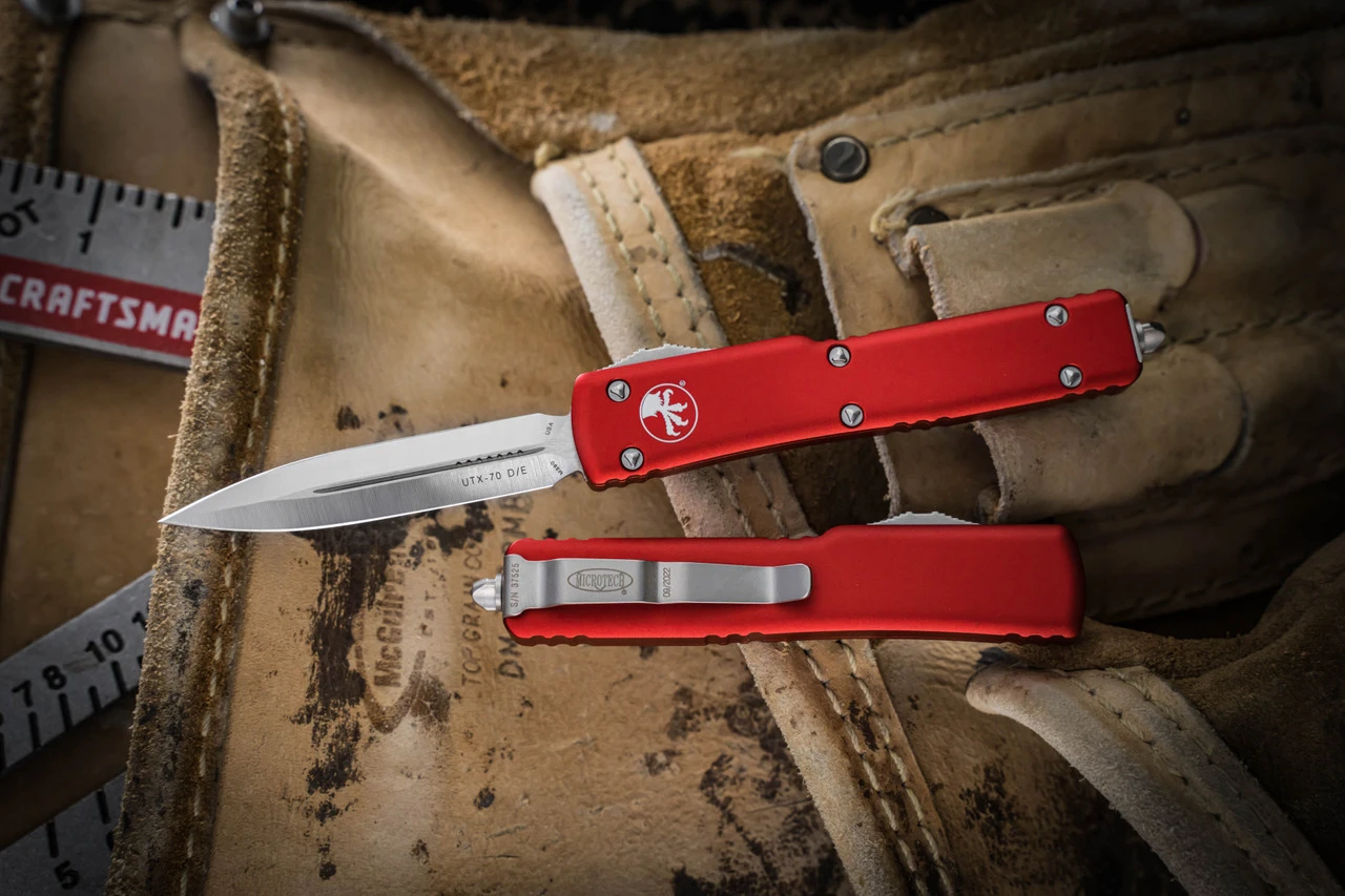Microtech UTX-70 OTF Automatic Knife Red 2.4" Dagger Satin 147-4RD 3 Microtech UTX-70 OTF Automatic Knife Red 2.4" Dagger Satin 147-4RD