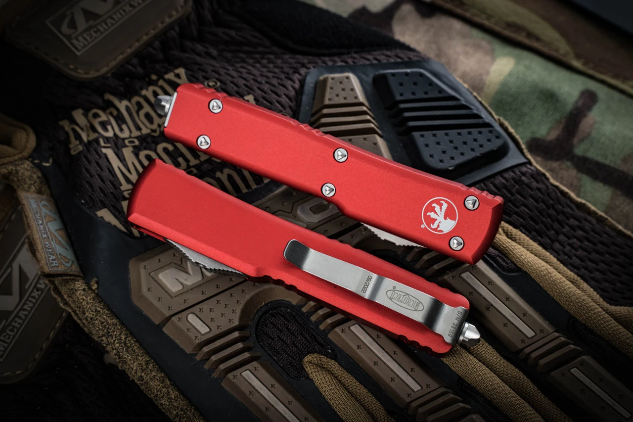 Microtech UTX-70 OTF Automatic Knife Red 2.4" Drop Point Stonewash 148-10RD 5 Microtech UTX-70 OTF Automatic Knife Red 2.4" Drop Point Stonewash 148-10RD - Image 3