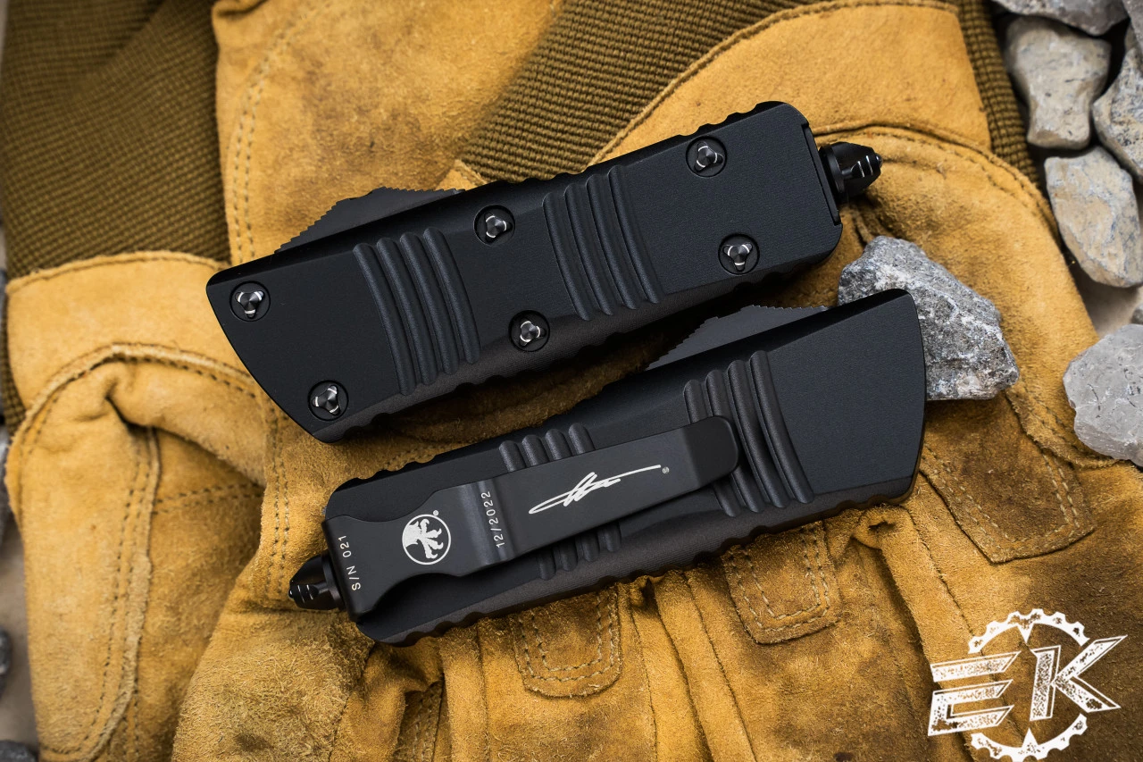 Microtech "Mini Troodon" OTF Automatic Knife 1.9" Dagger Damascus (Cali-Legal) 238-16S 5 Microtech "Mini Troodon" OTF Automatic Knife 1.9" Dagger Damascus (Cali-Legal) 238-16S - Image 3