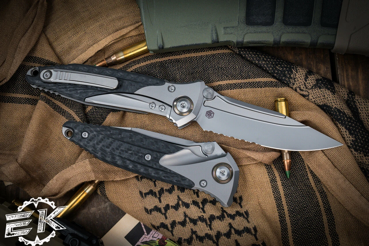 Microtech Socom Bravo Manual Knife Titanium/Carbon Fiber 4" Drop Point Bead Blast Serrated 260-8CFTI 4 Microtech Socom Bravo Manual Knife Titanium/Carbon Fiber 4" Drop Point Bead Blast Serrated 260-8CFTI - Image 2