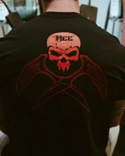 Microtech Bee Tee Shirt SS Crew Unisex Black/Red Logo