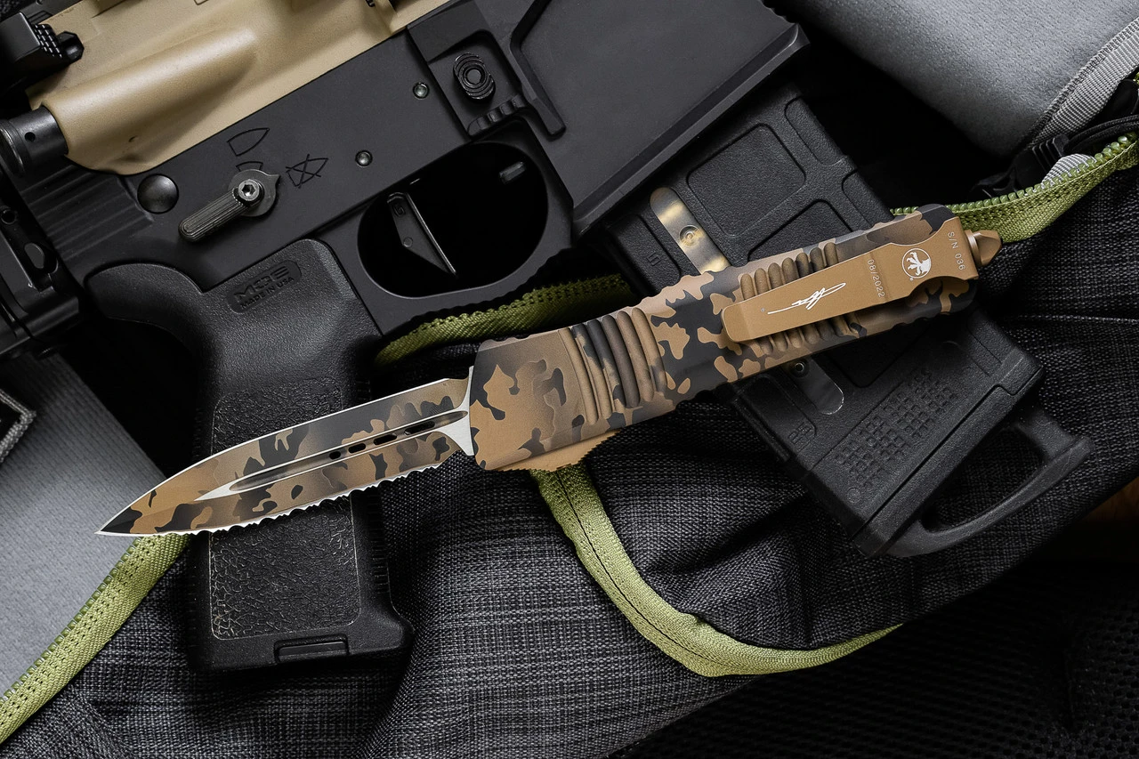 Microtech Combat Troodon Coyote Tan Camo Cerakote OTF Automatic Knife 3.8" Tan Camo Dagger Serrated 142-3CCS 6 Microtech Combat Troodon Coyote Tan Camo Cerakote OTF Automatic Knife 3.8" Tan Camo Dagger Serrated 142-3CCS - Image 4