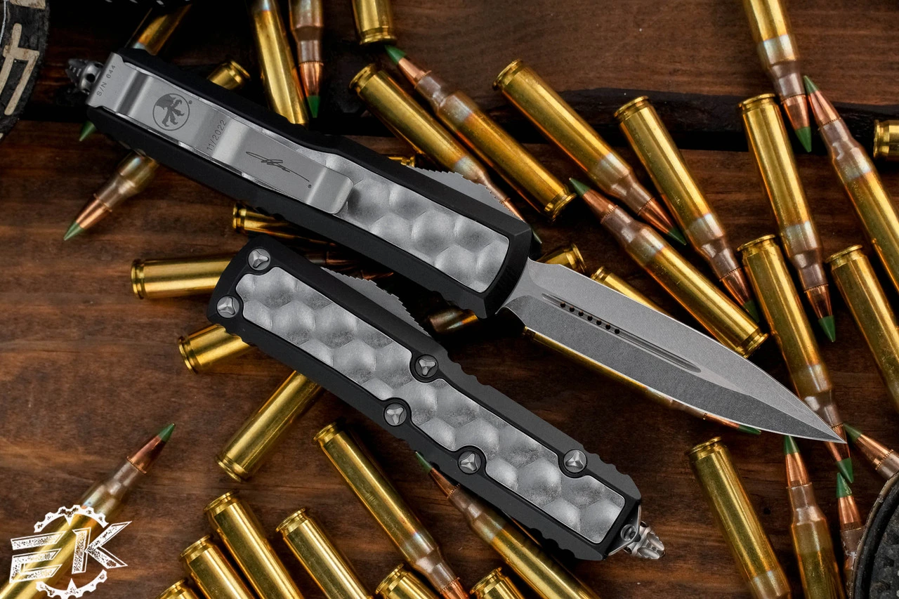 Microtech Daytona Bubble Inlay OTF Automatic Knife 3.1" Dagger Stonewash 126-10BIS 5 Microtech Daytona Bubble Inlay OTF Automatic Knife 3.1" Dagger Stonewash 126-10BIS - Image 3