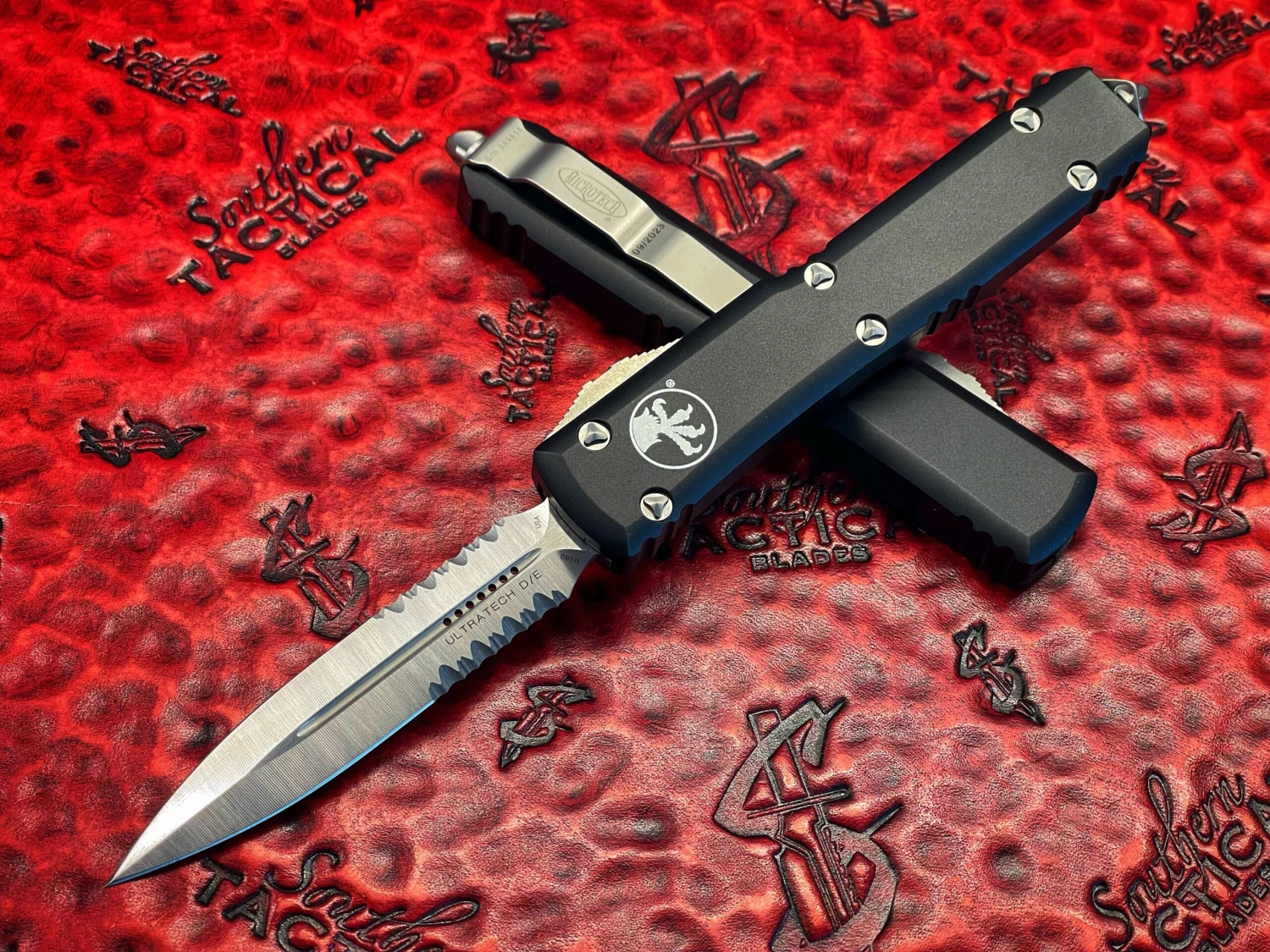 Microtech Ultratech Double Edge Satin Part Serrated 3 Microtech Ultratech Double Edge Satin Part Serrated