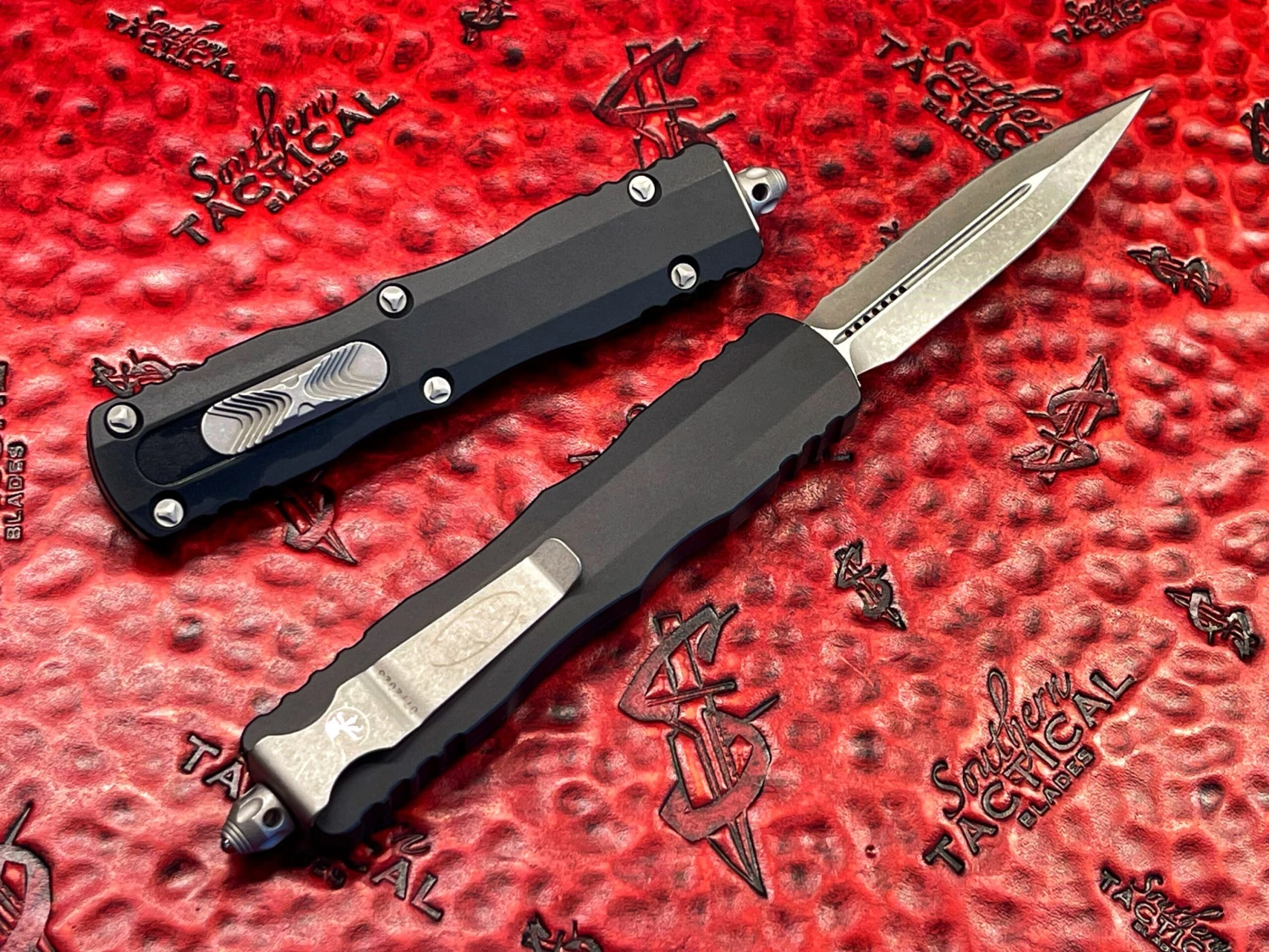Microtech Dirac Delta Double Edge Apocalyptic Full Serrated OTF Automatic Knife 4 Microtech Dirac Delta Double Edge Apocalyptic Full Serrated OTF Automatic Knife - Image 2