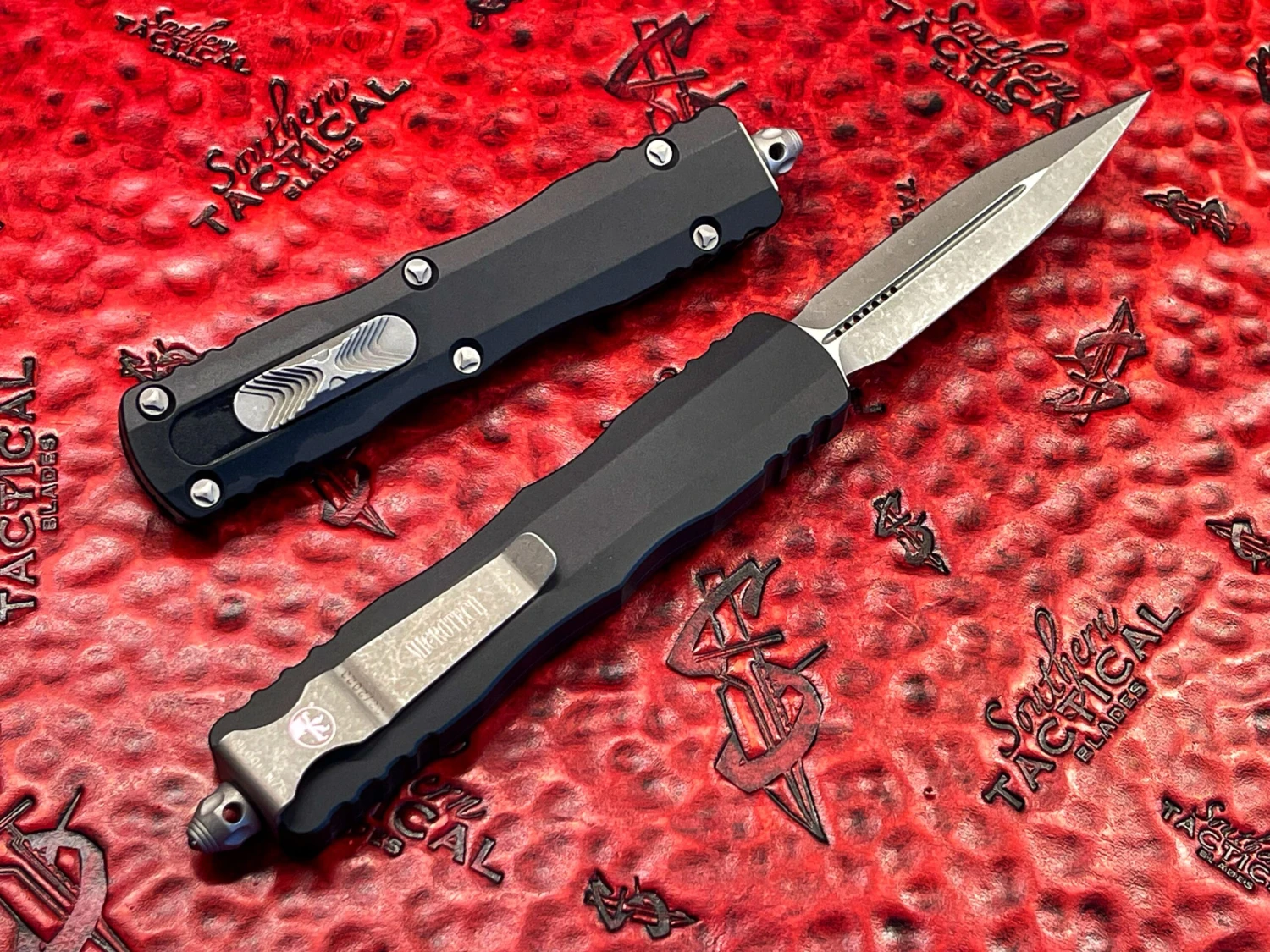 Microtech Dirac Delta Double Edge Apocalyptic Standard 4 Microtech Dirac Delta Double Edge Apocalyptic Standard - Image 2