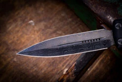 Microtech UTX-85 OTF Automatic Knife 3.1" DLC Damascus Dagger 232-16DLCTSH -Southern Blades IMG 8401 80401.1690509194
