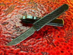 Microtech Ultratech Tanto Edge Damascus, Carbon Fiber Top, Ringed Hardware Signature Series
