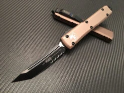 Microtech Ultratech Tanto Part Serrated Tan