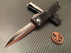 Microtech Troodon Double Edge Satin Part Serrated