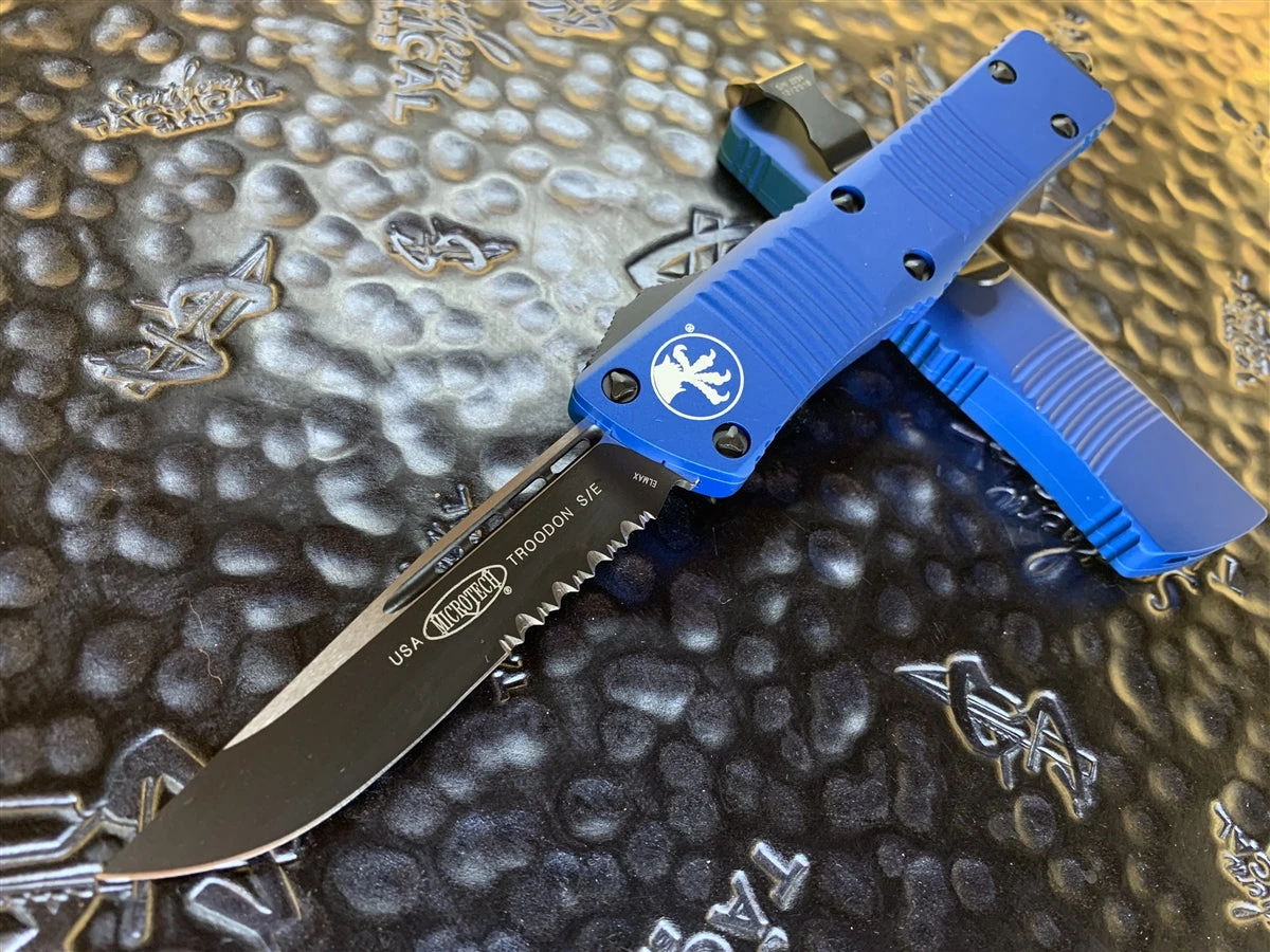 Microtech Troodon Single Edge Part Serrated Blue 3 Microtech Troodon Single Edge Part Serrated Blue