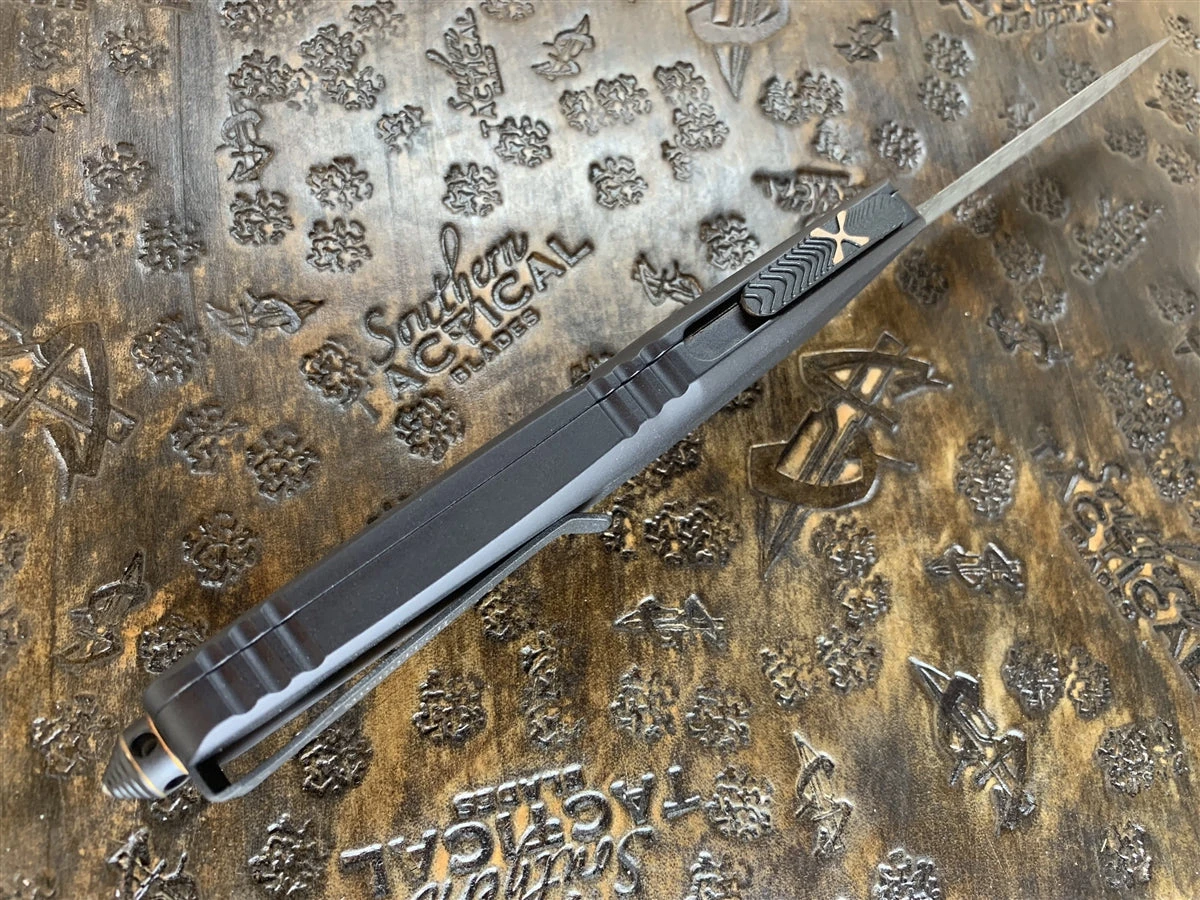 Microtech Combat Troodon Double Edge Damascus Copper Ringed Accents (Pre-Owned) 5 Microtech Combat Troodon Double Edge Damascus Copper Ringed Accents (Pre-Owned) - Image 3