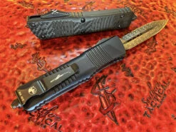 Microtech Signature Series Combat Troodon Double Edge Damascus Carbon Fiber Ringed Titanium 8 Microtech Signature Series Combat Troodon Double Edge Damascus Carbon Fiber Ringed Titanium -Southern Blades MT142 16CFS 4
