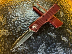 Microtech Combat Troodon Double Edge Full Serrated Merlot