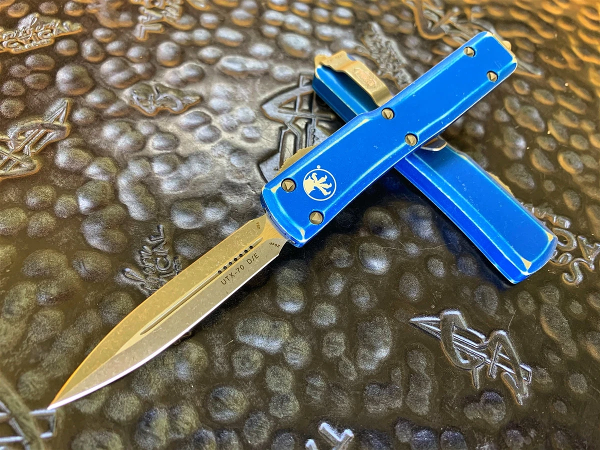Microtech UTX-70 Double Edge Apocalyptic Standard Distressed Blue 3 Microtech UTX-70 Double Edge Apocalyptic Standard Distressed Blue