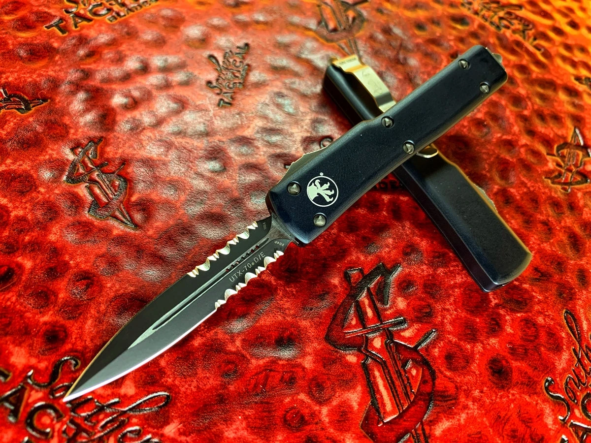 Microtech UTX-70 Double Edge Part Serrated 3 Microtech UTX-70 Double Edge Part Serrated