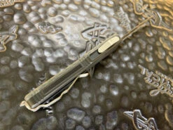 Microtech UTX-70 Double Edge Satin Standard, Platinum Carbon Fiber Top. 7 Microtech UTX-70 Double Edge Satin Standard, Platinum Carbon Fiber Top. -Southern Blades MT147 4PLCF 4