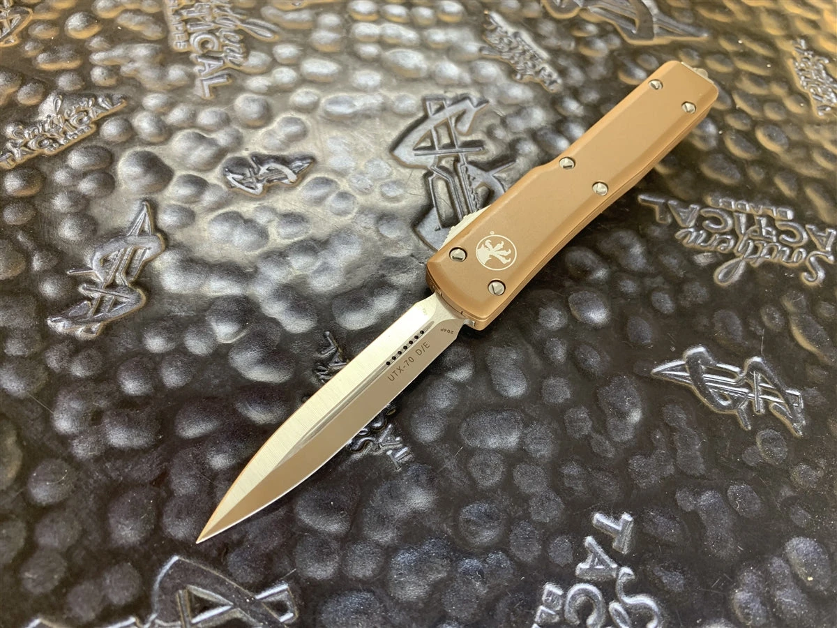 Microtech UTX-70 Double Edge Satin Standard Tan 3 Microtech UTX-70 Double Edge Satin Standard Tan
