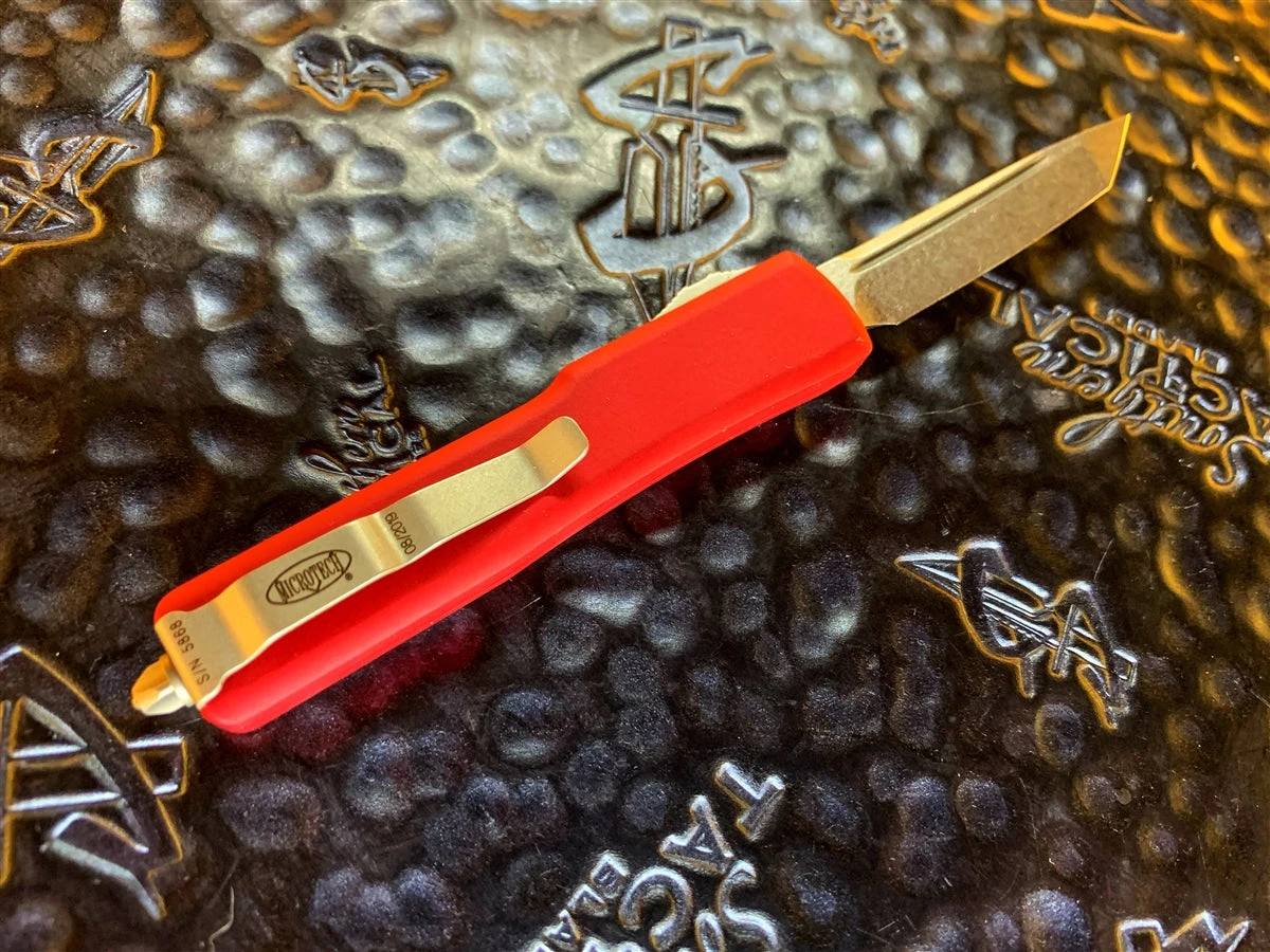 Microtech UTX-70 Tanto Edge Stonewashed Standard Red 4 Microtech UTX-70 Tanto Edge Stonewashed Standard Red - Image 2