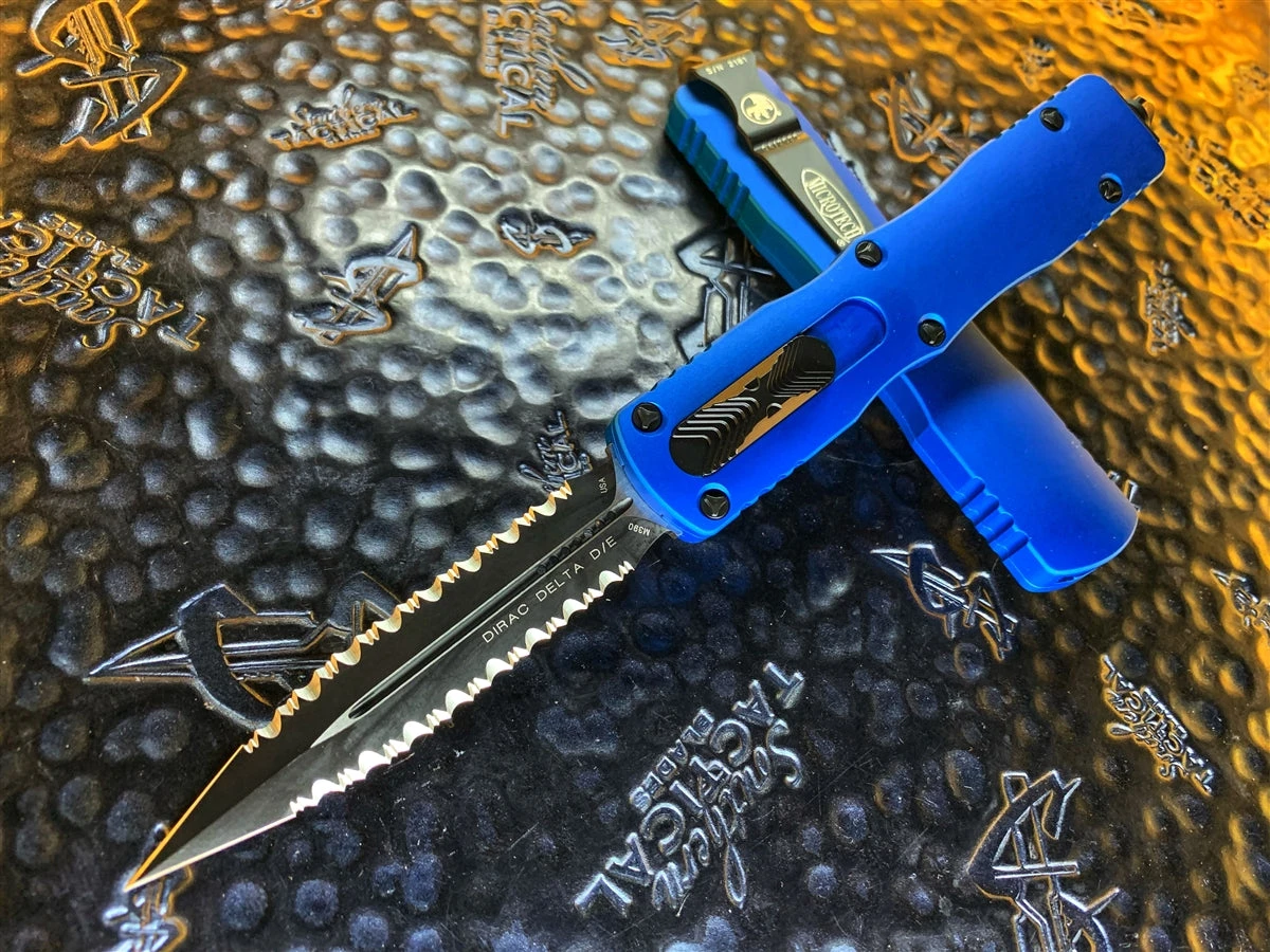 Microtech Dirac Delta Double Edge Double Full Serrated Blue 3 Microtech Dirac Delta Double Edge Double Full Serrated Blue