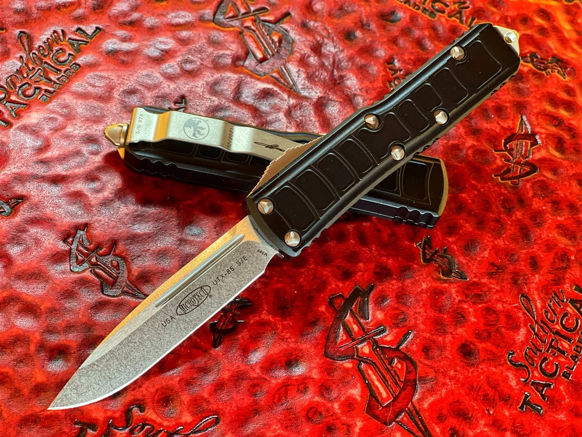 Microtech UTX85 II Stepside Single Edge Stonewash Standard Signature Series 3 Microtech UTX85 II Stepside Single Edge Stonewash Standard Signature Series