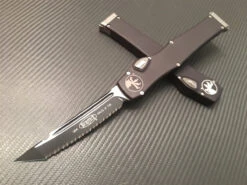 Microtech Halo VI Tanto Full Serrated Black