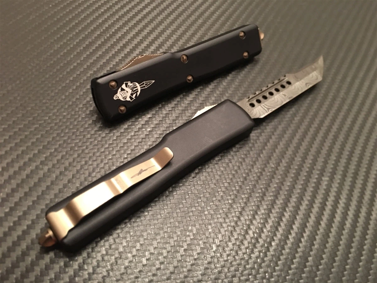 Microtech Signature Series UTX-70 Hellhound Tanto Damascus Bronzed Hardware 4 Microtech Signature Series UTX-70 Hellhound Tanto Damascus Bronzed Hardware - Image 2