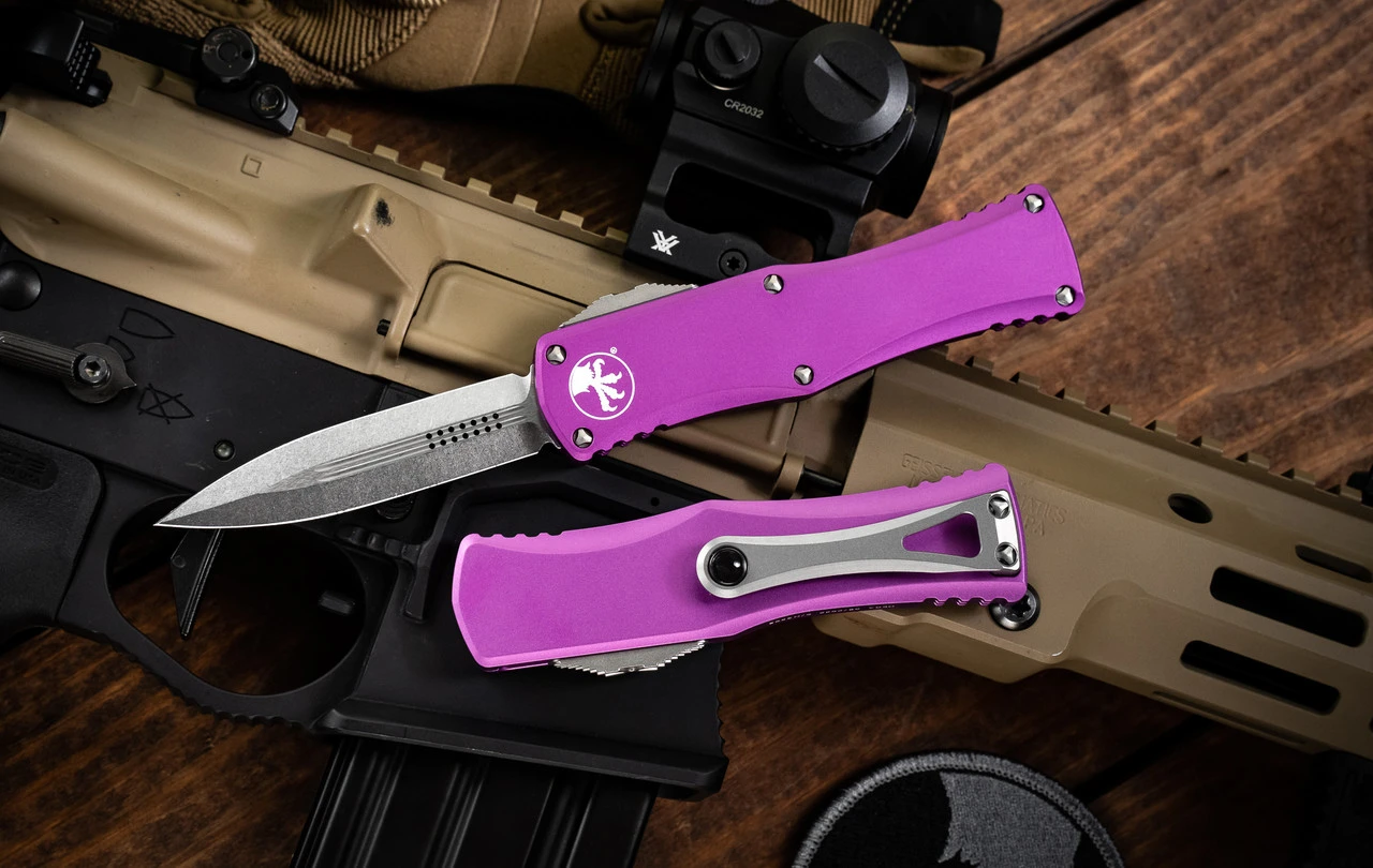 Microtech Hera OTF Automatic Knife Violet 3" Dagger Stonewash 702-10VI 3 Microtech Hera OTF Automatic Knife Violet 3" Dagger Stonewash 702-10VI