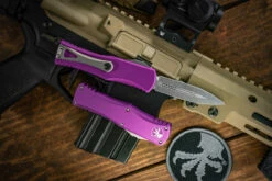Microtech Hera OTF Automatic Knife Violet 3" Dagger Stonewash 702-10VI 7 Microtech Hera OTF Automatic Knife Violet 3" Dagger Stonewash 702-10VI -Southern Blades Microtech Combat Hera 702 10 VI 4 53319.1663871928