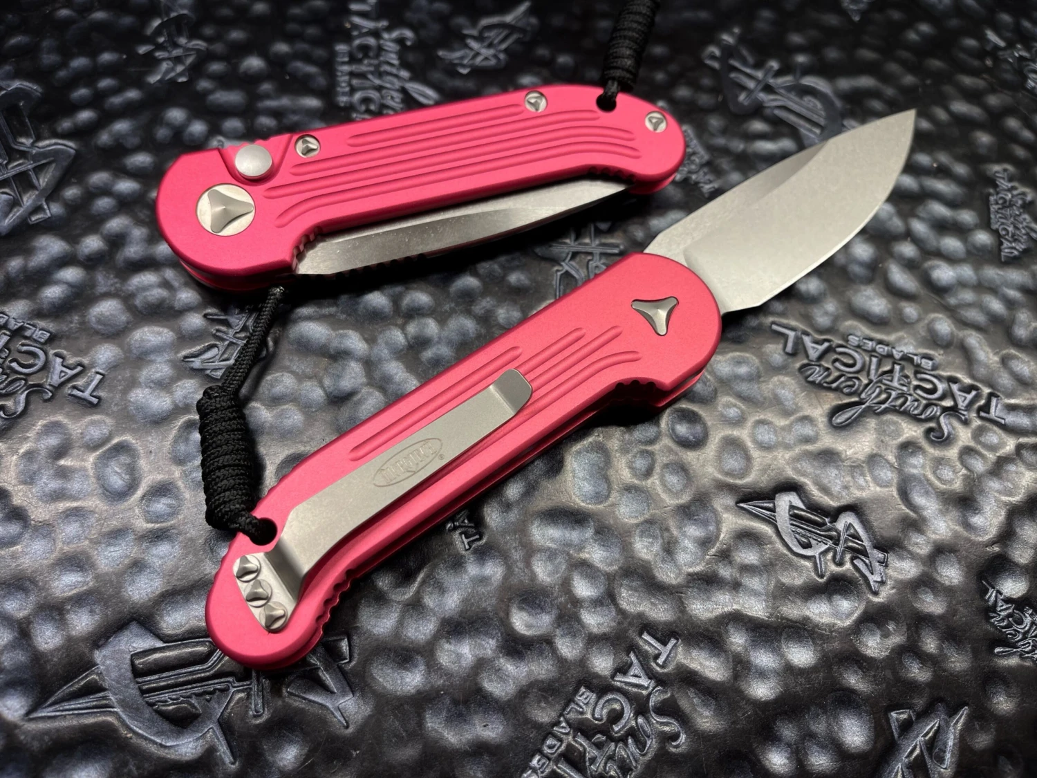 Microtech LUDT Single Edge STonewashed Standard Pink 4 Microtech LUDT Single Edge STonewashed Standard Pink - Image 2