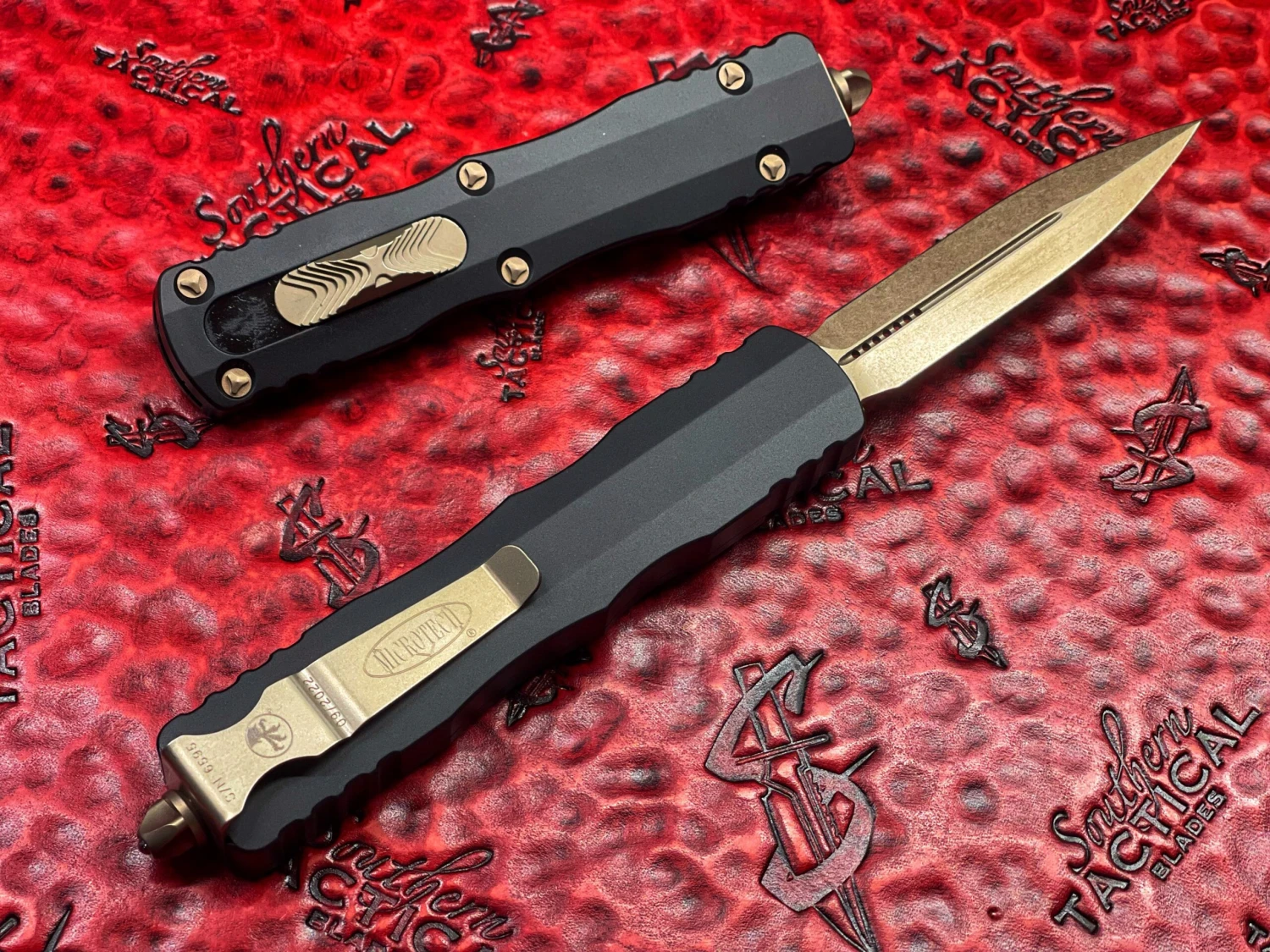 Microtech Dirac Delta Double Edge Bronze Standard 4 Microtech Dirac Delta Double Edge Bronze Standard - Image 2