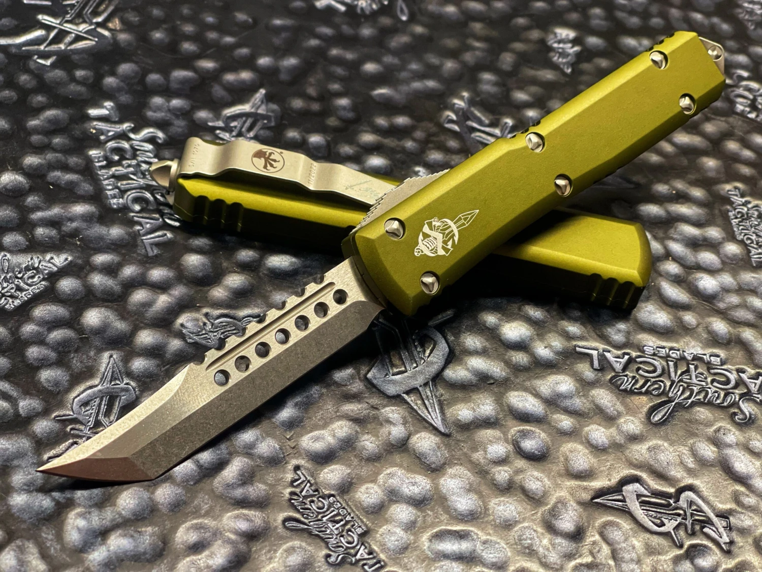 Microtech Ultratech Hellhound Stonewashed Standard OD Green Signature Series Off Automatic Knife 3 Microtech Ultratech Hellhound Stonewashed Standard OD Green Signature Series Off Automatic Knife