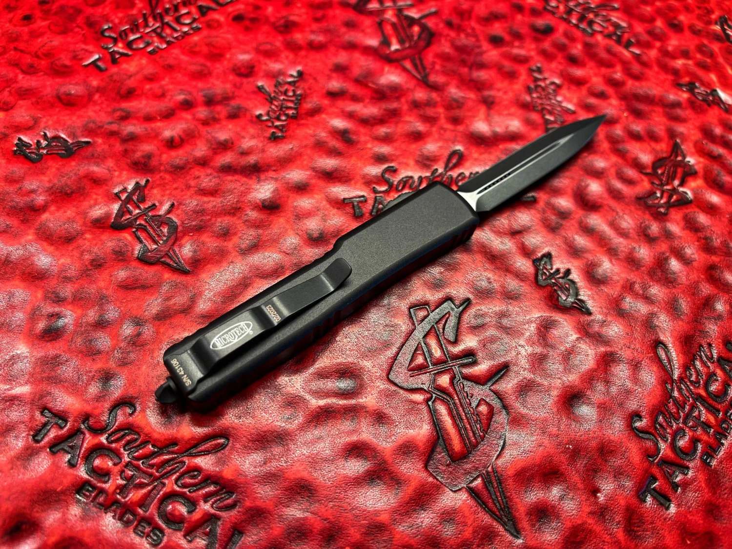Microtech UTX-70 Double Edge Full Serrated Tactical 4 Microtech UTX-70 Double Edge Full Serrated Tactical - Image 2