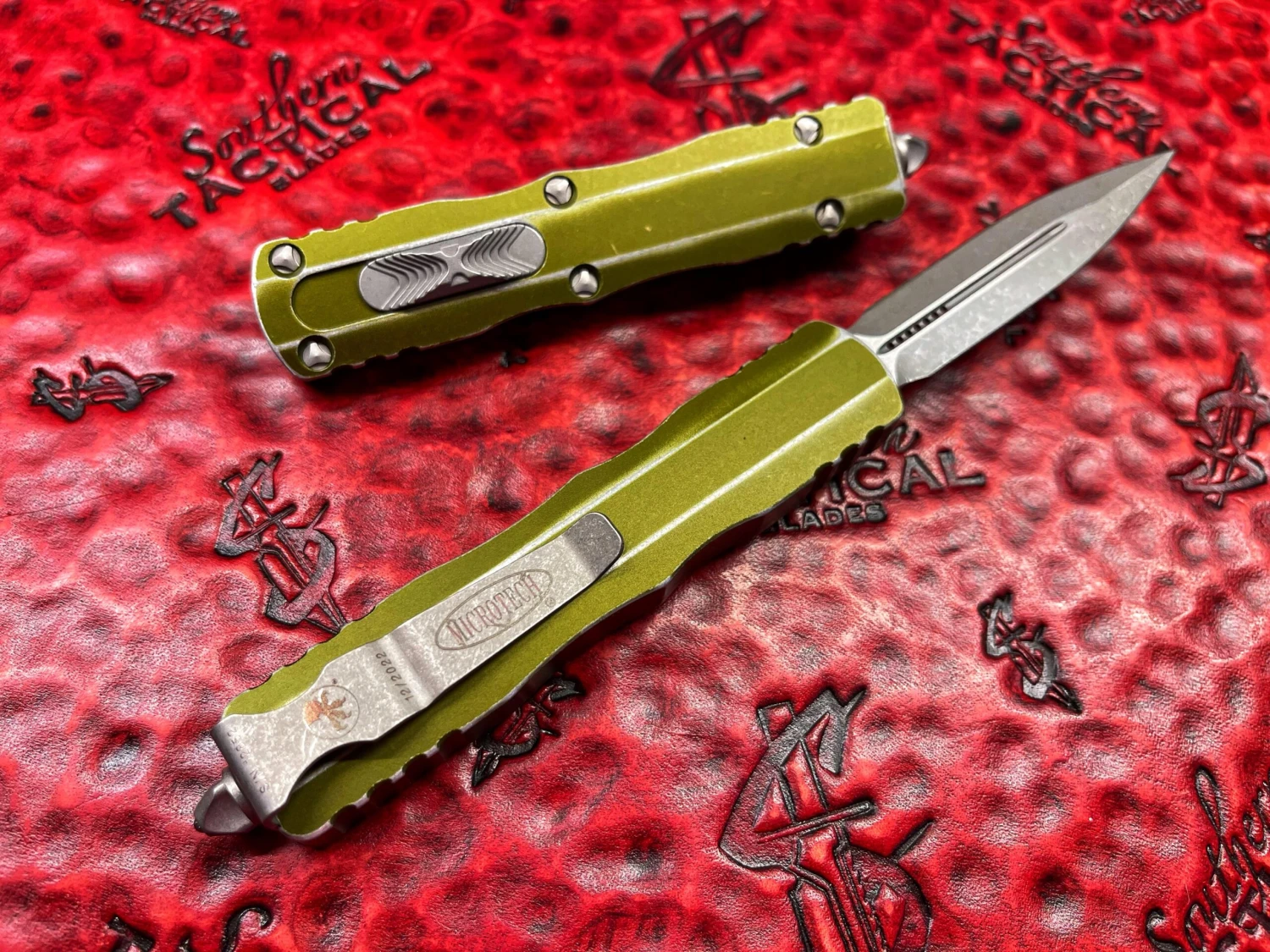 Microtech Dirac Double Edge Stonewashed Standard Distressed OD Green 4 Microtech Dirac Double Edge Stonewashed Standard Distressed OD Green - Image 2