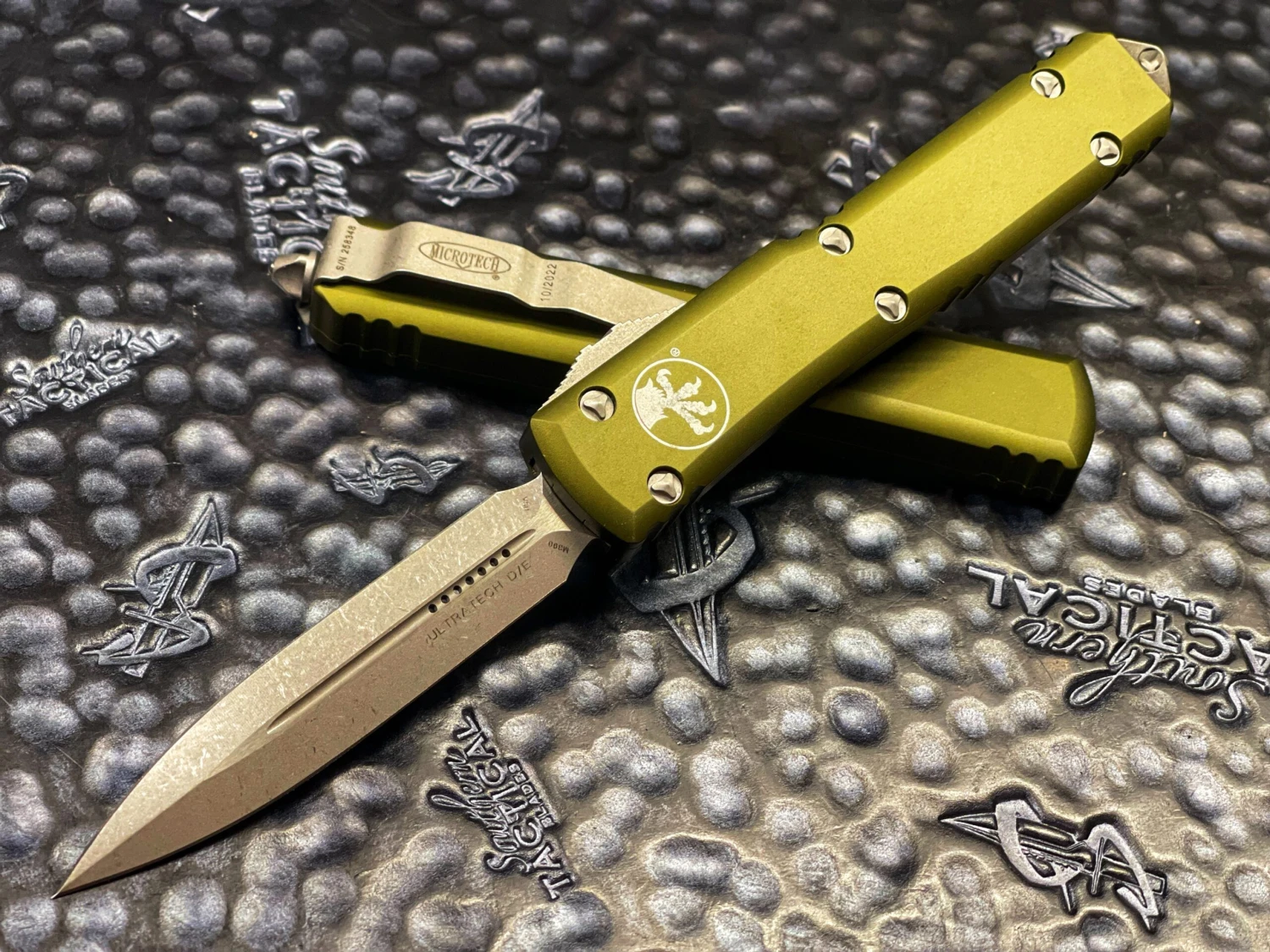 Microtech Ultratech Double Edge Apocalyptic Standard OD Green 3 Microtech Ultratech Double Edge Apocalyptic Standard OD Green