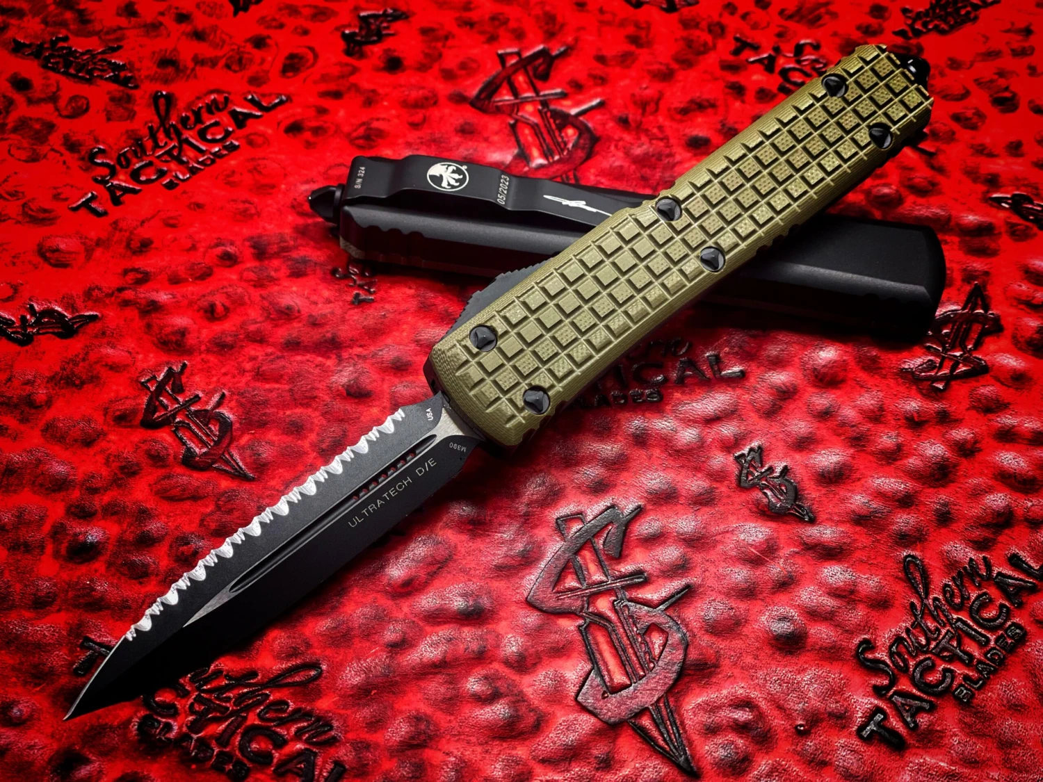 Microtech Ultratech D/E Full Serrated OD Green Frag G10 Top Signature Series OTF Knife 3 Microtech Ultratech D/E Full Serrated OD Green Frag G10 Top Signature Series OTF Knife
