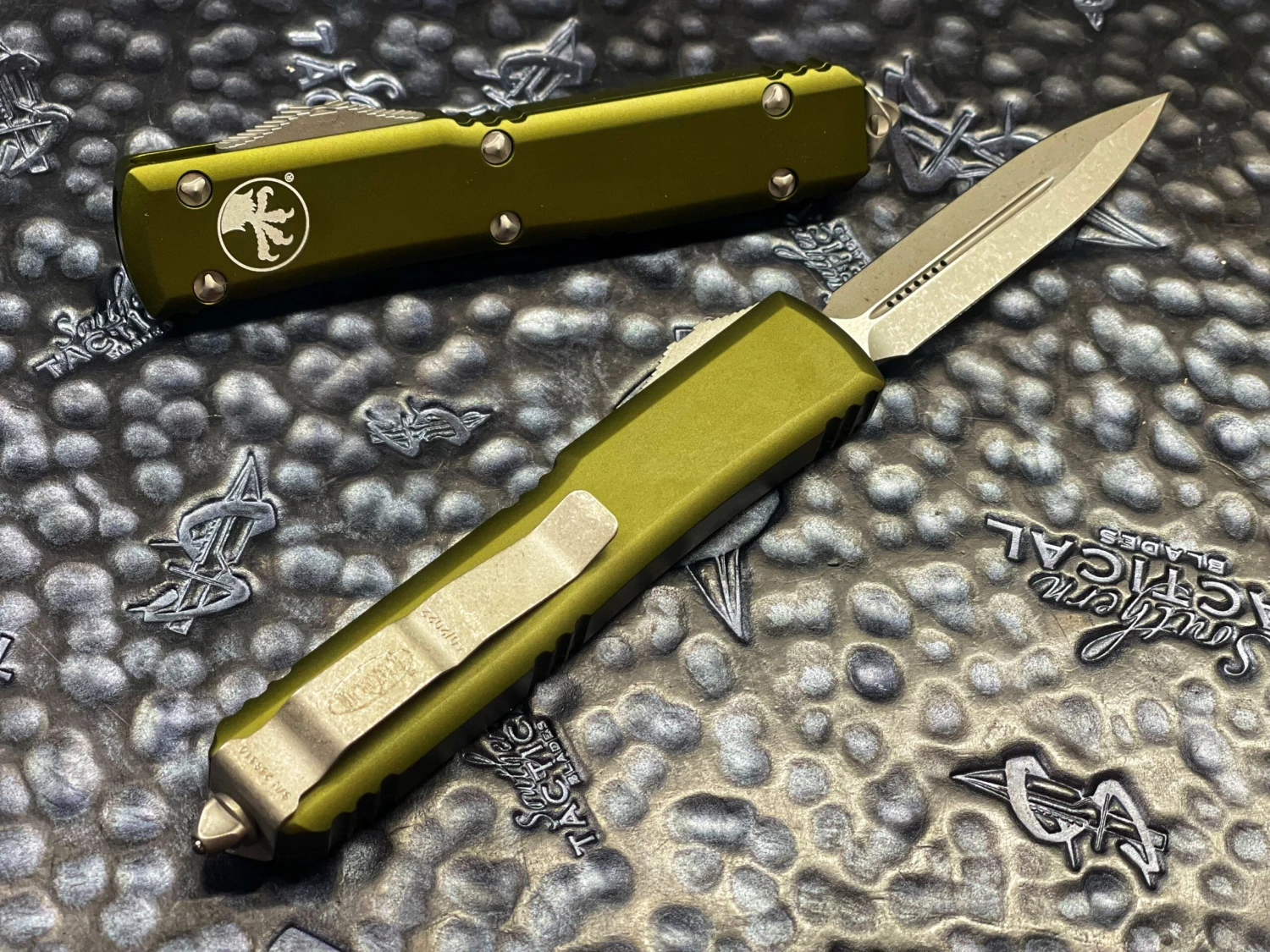 Microtech Ultratech Double Edge Apocalyptic Standard OD Green 4 Microtech Ultratech Double Edge Apocalyptic Standard OD Green - Image 2