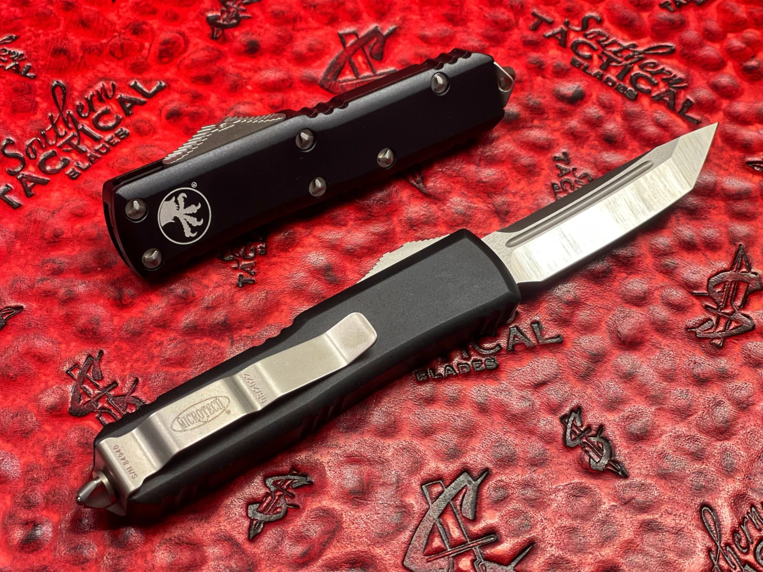 Microtech UTX85 Tanto Satin Standard 4 Microtech UTX85 Tanto Satin Standard - Image 2