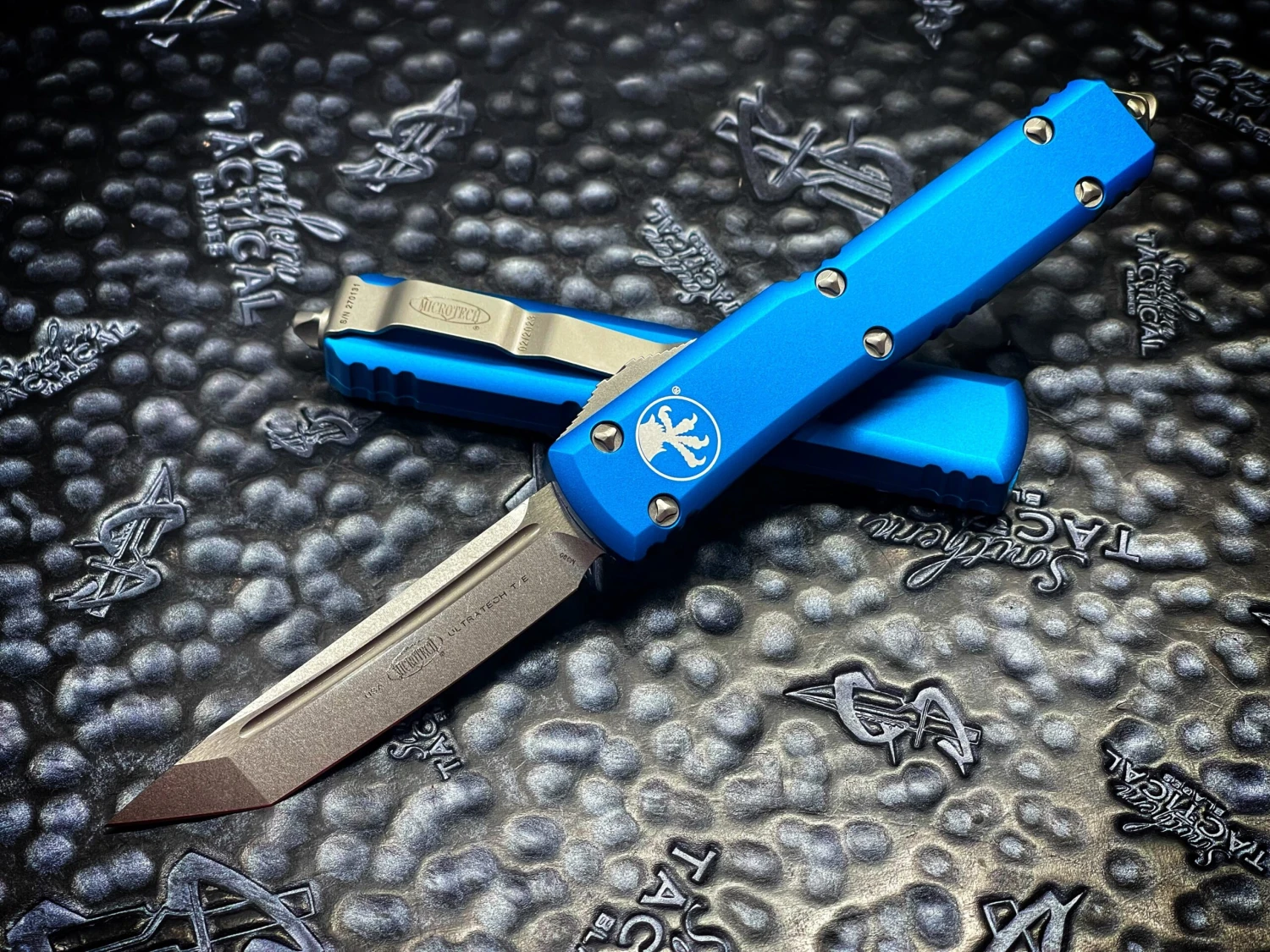 Microtech Ultratech Tanto Stonewash Standard Blue 3 Microtech Ultratech Tanto Stonewash Standard Blue